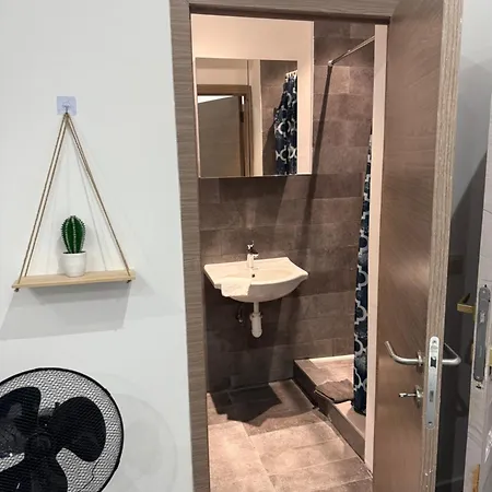 Aparthotel Standard Charleroi